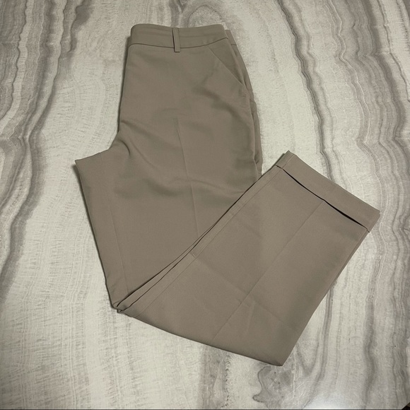 F21 trousers - Picture 2 of 5